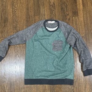 Men's Gray and Green Sweater